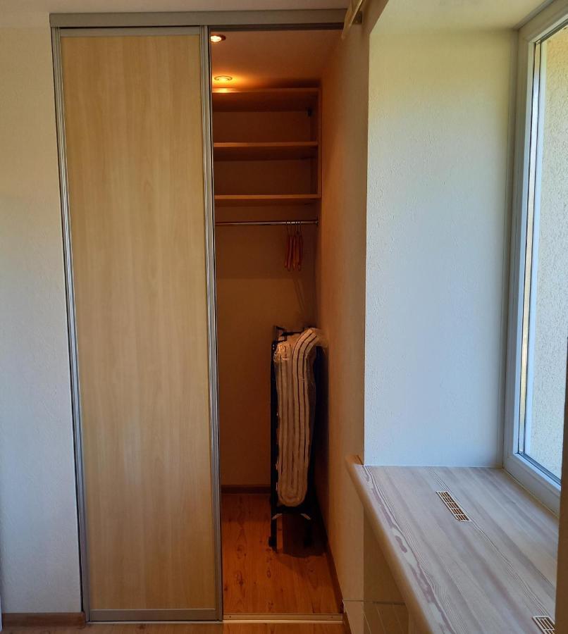 Ozolu Gatve 2- No Cesim 7 Km Appartement Jānamuiža Buitenkant foto